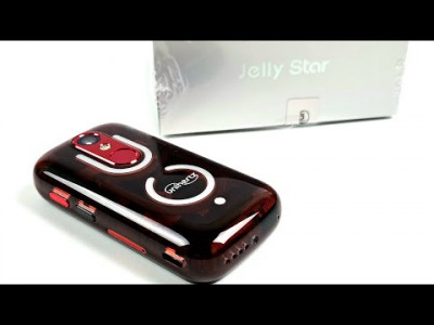 Включите Jelly Star и соедините свою музыку со светодиодной подсветкой